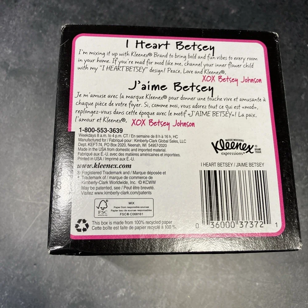 Betsey Johnson I HEART BETSEY Design Kleenex Expressions Ltd Edition NOS 2015